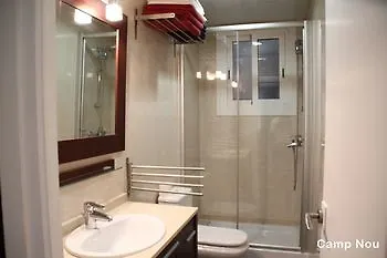 Espai Barcelona Camp Nou Apartment 4*,