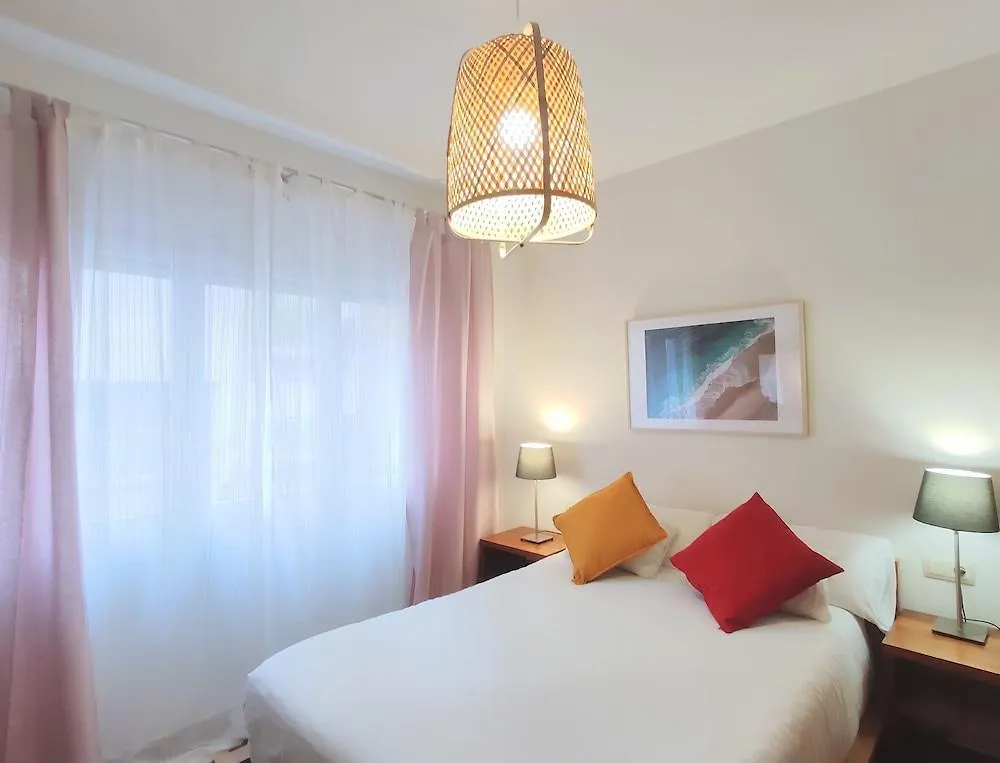 Espai Barcelona Camp Nou Apartment 4*,  Испания